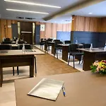 Park Hotell 3*