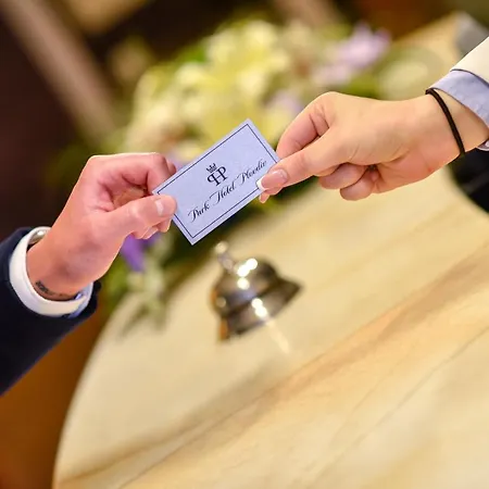 Park Hotel 3*