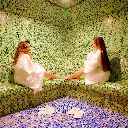 Park Hotel 3*
